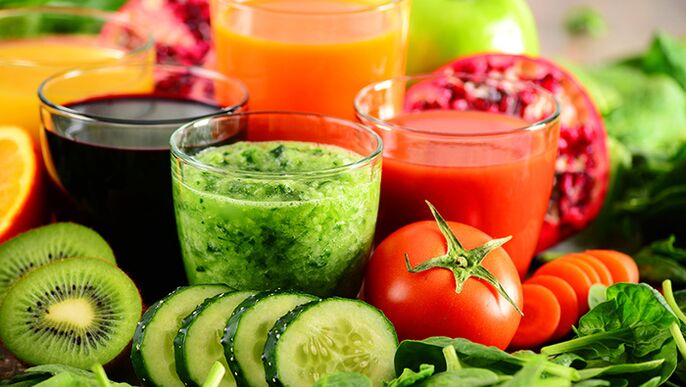 Đồ uống trái cây và rau quả khi uống chế độ ăn uống